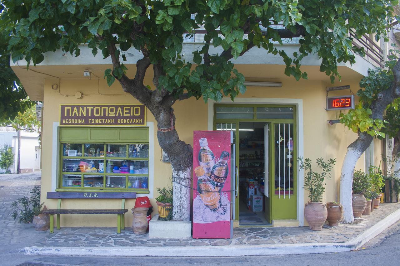 Villa Dio Petres Kroustas 外观 照片